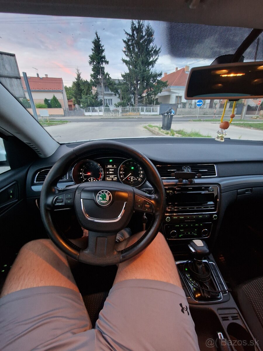 Škoda Superb CR 140k Elegance - 5