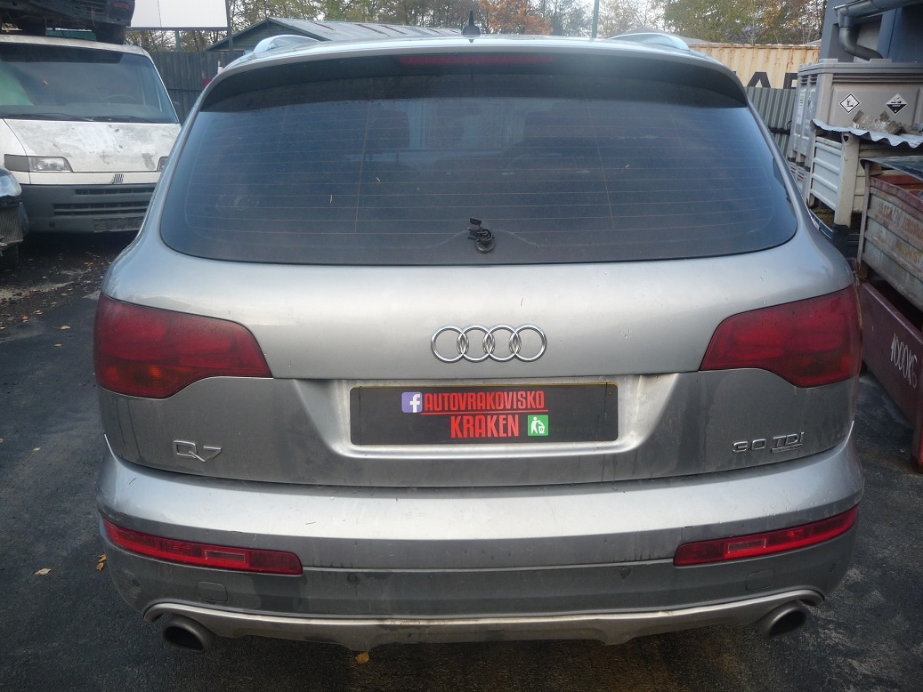 Audi Q7...............nahradne diely - 5