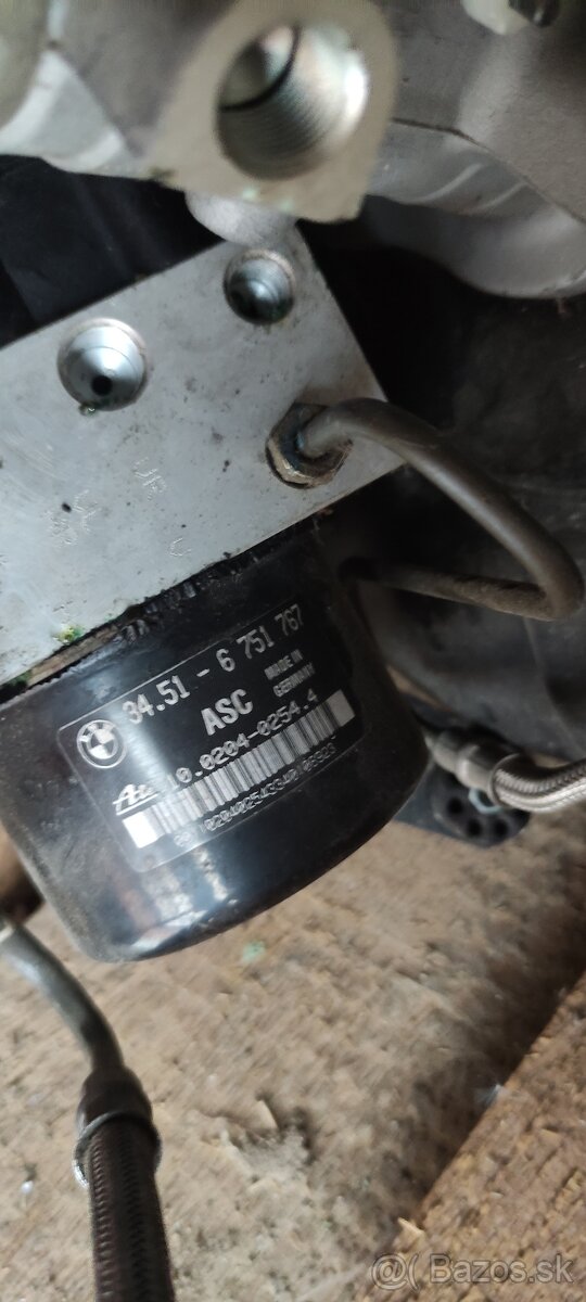 Posilovač bŕzd BMW E46 - 5
