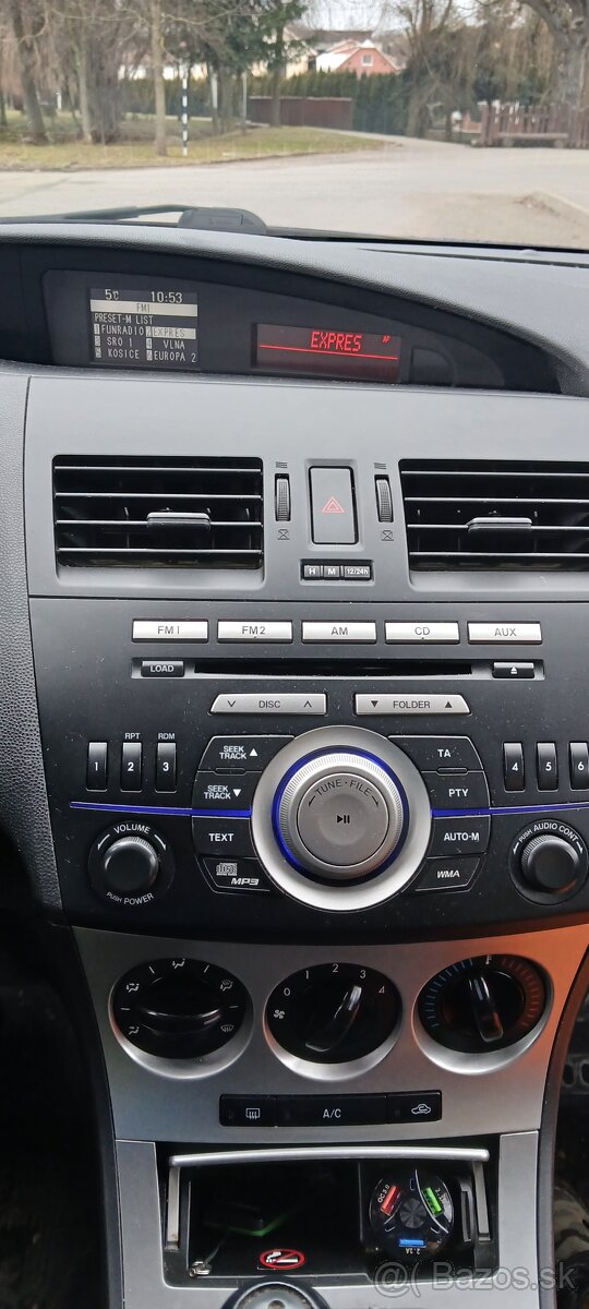 Predam Mazda 3 1.6 benzin - 5