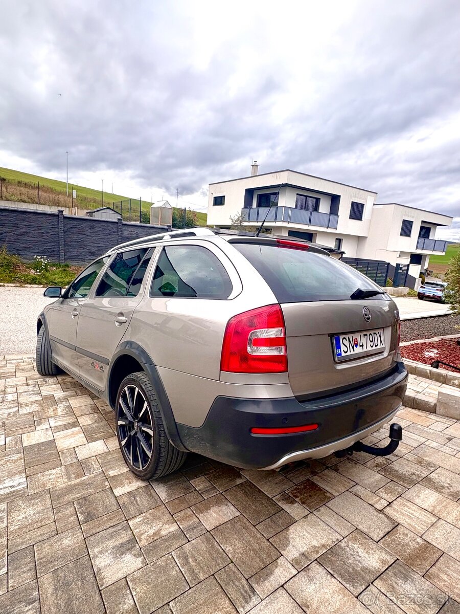 🟢ŠKODA OCTAVIA SCOUT 4x4 - 5