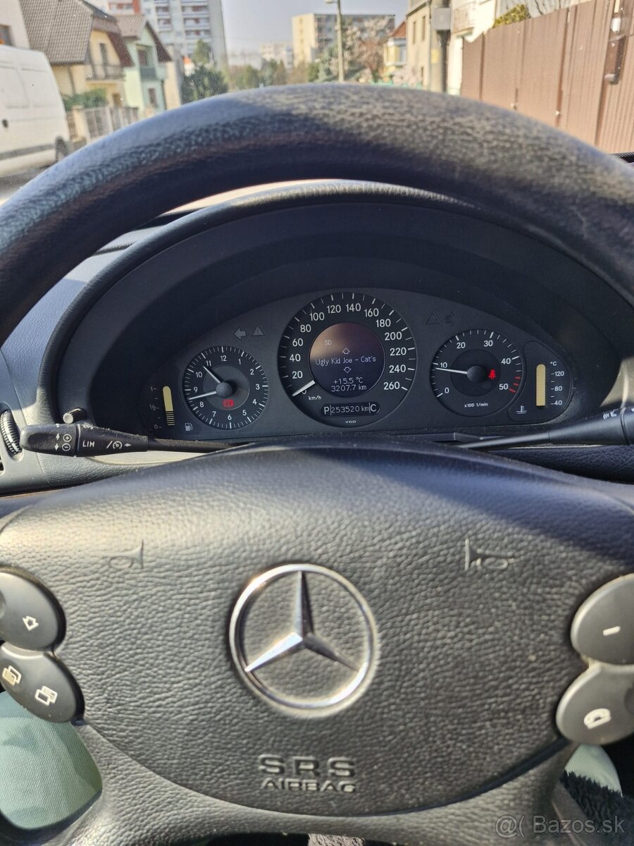 Mercedes Benz E 220 CDI kombi, 125kW - 5