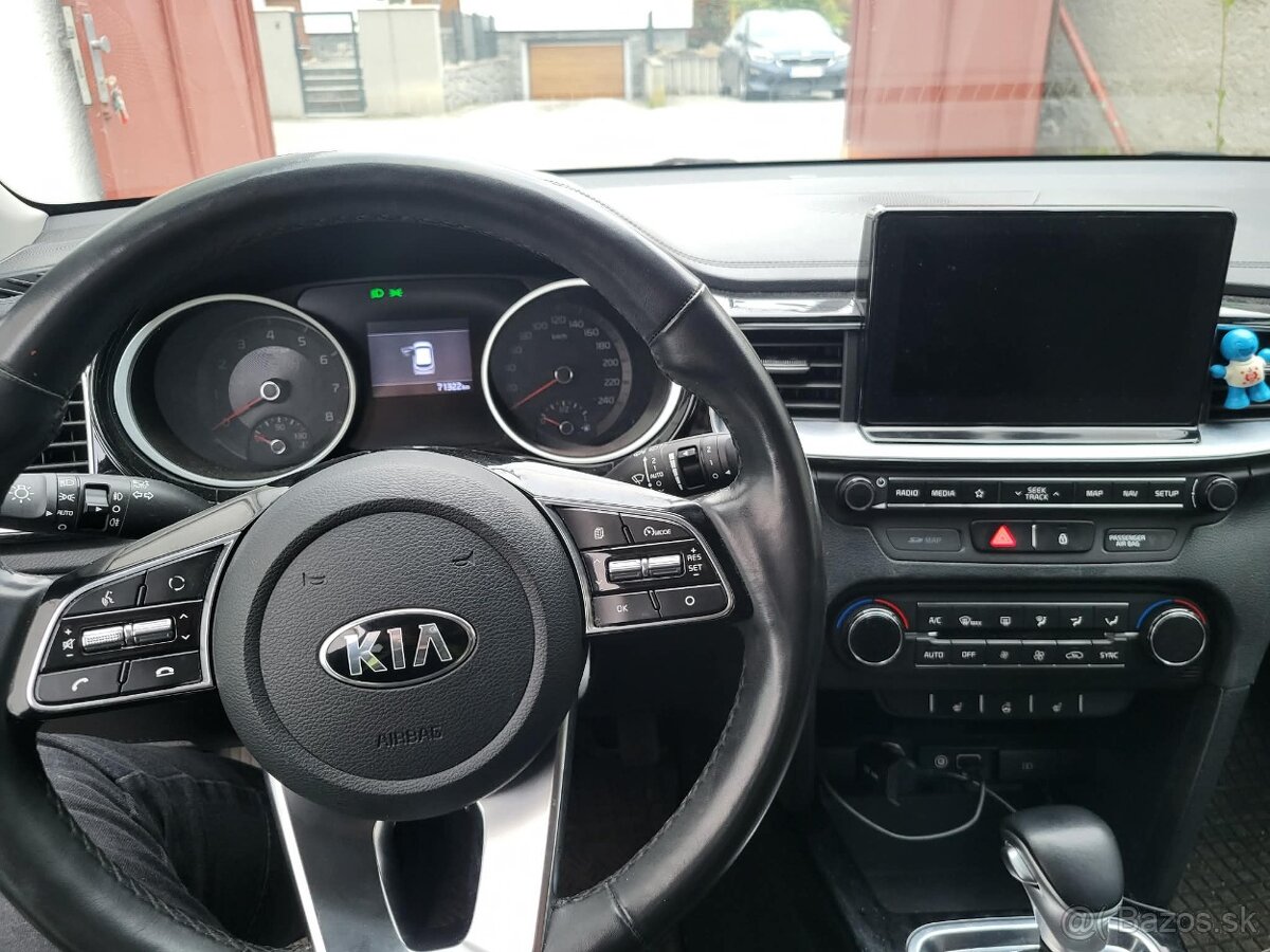 Kia Ceed SW 1,4T-gdi - 5