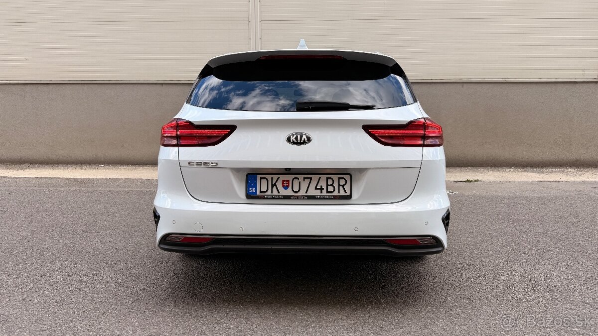 KIA Ceed SW 1.6crdi - 5