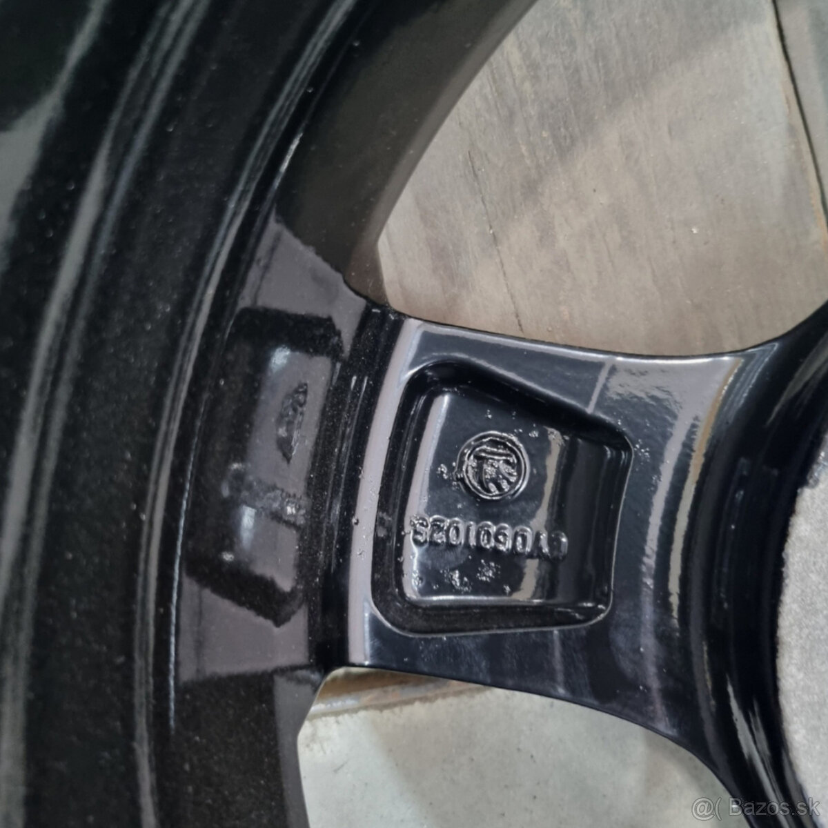 Hliníkové Škoda disky 5x100 R14 6J ET43 - 5