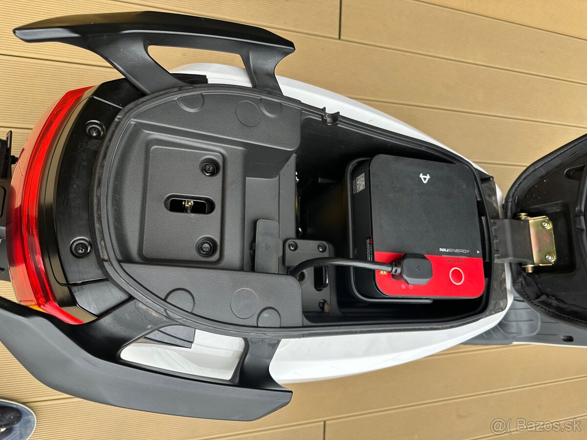 Predám elektrický skúter NIU MQi+Sport - 5
