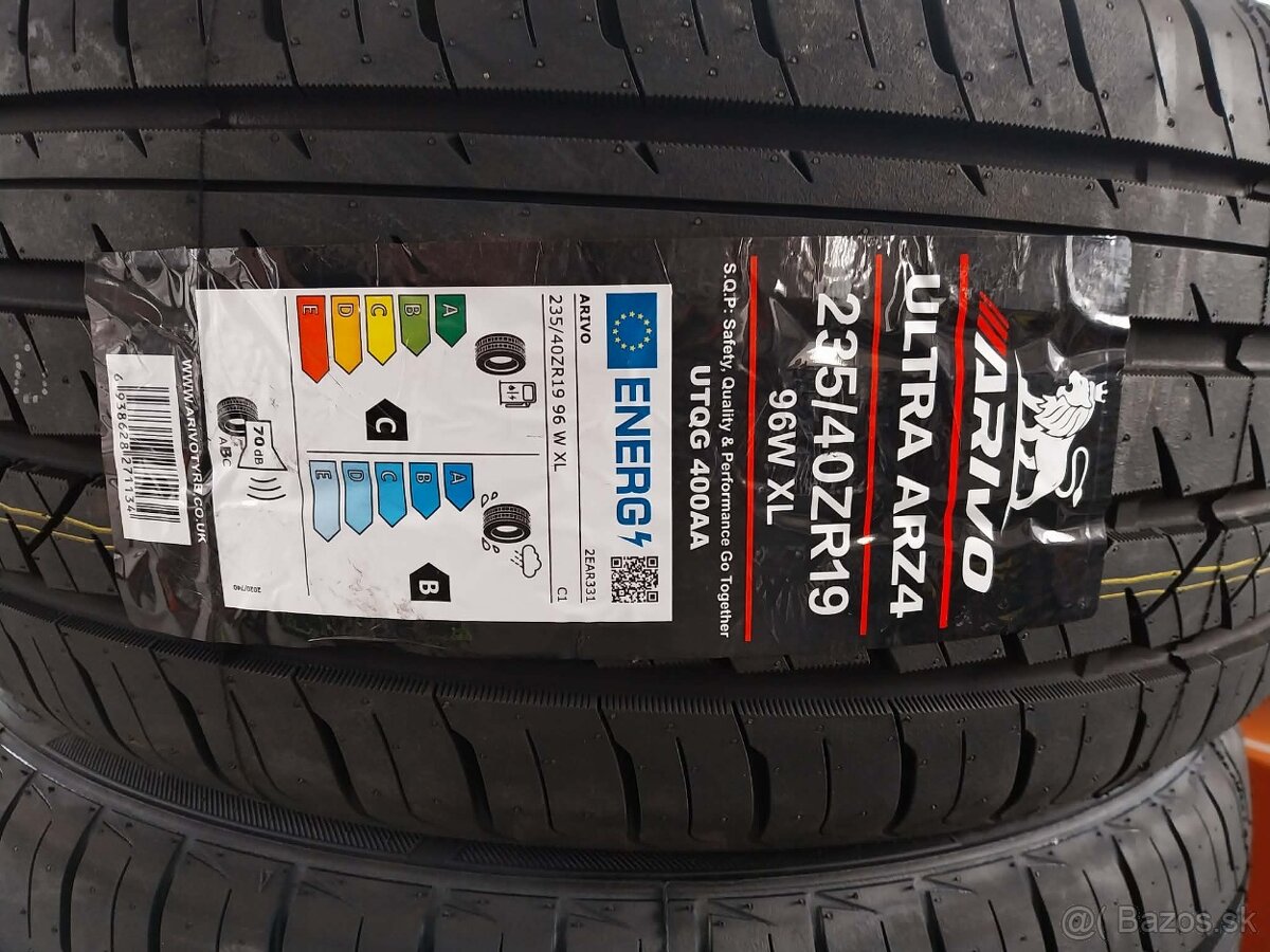 235/40 r19 Letné - 5