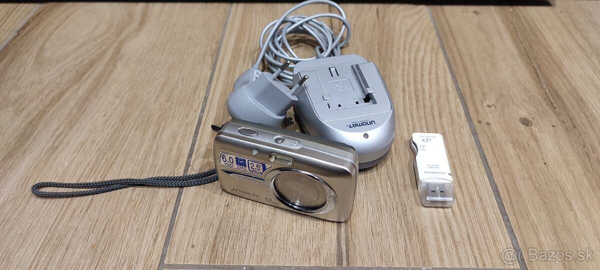 Olympus digital 600 - 5