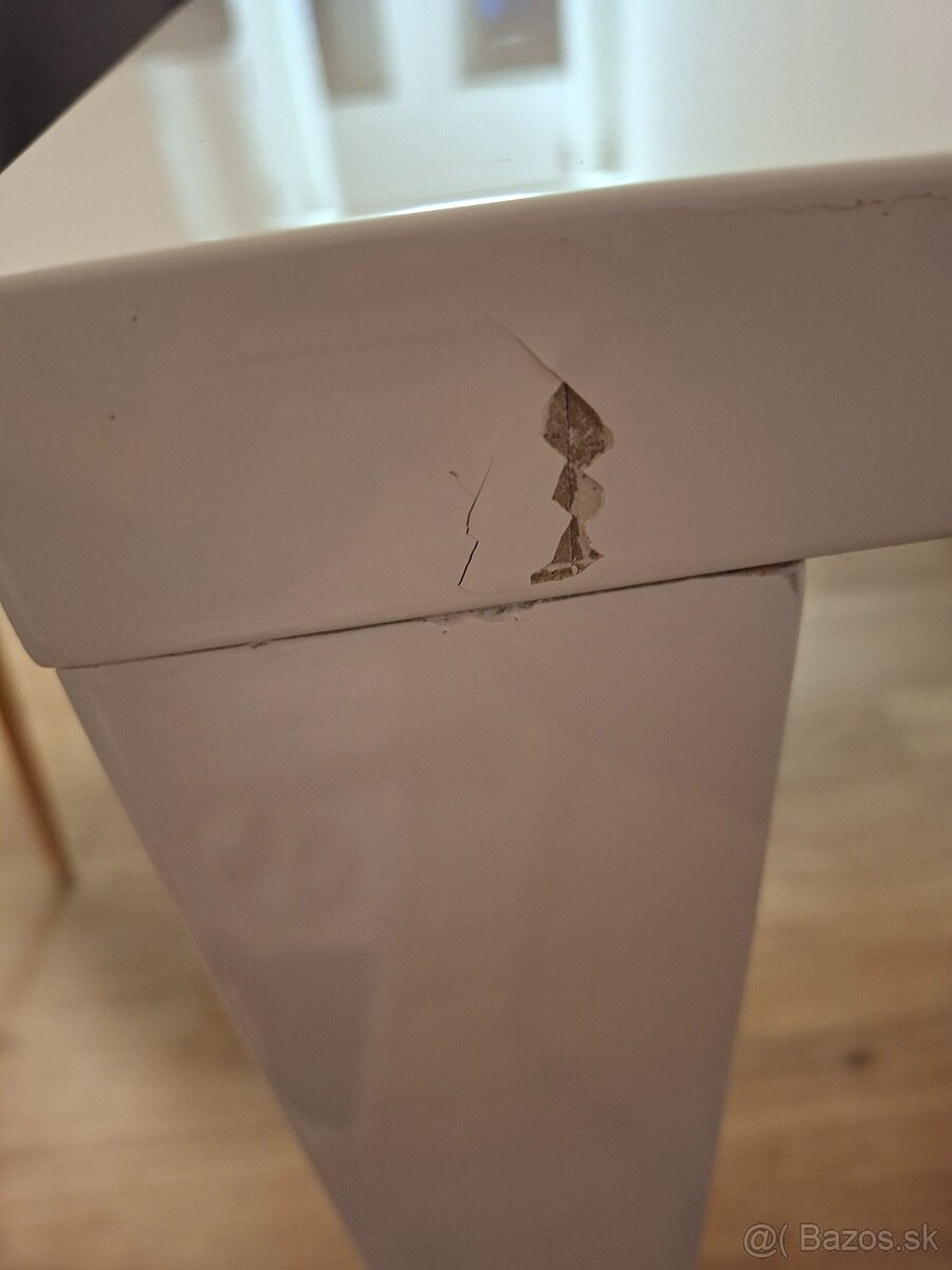 Predam kuchynsky stôl + stolicky - 5