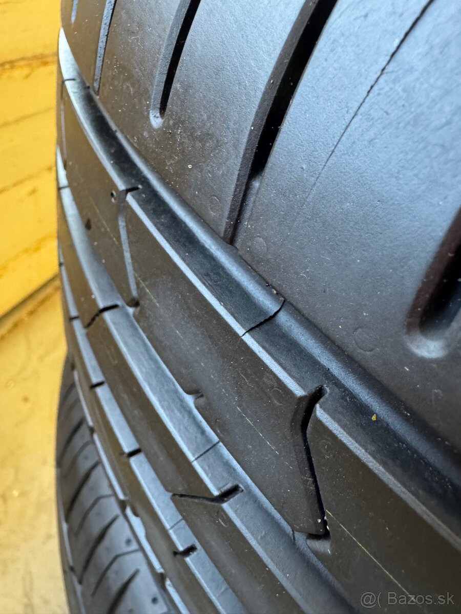 215/45 R18 89v leto Hankook - 5