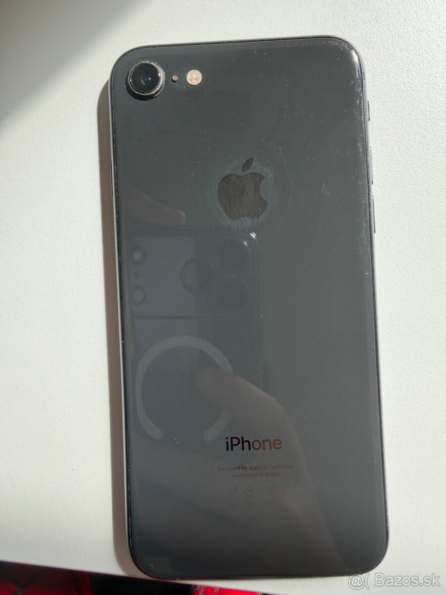 IPhone 8 1.majitel - 5