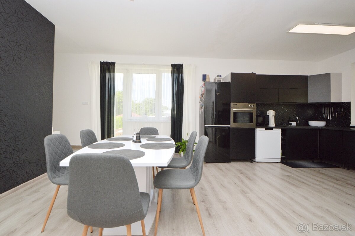 Predaj 5i rodinný dom s 1483 m2 pozemkom,pivnica, Dunakiliti - 5