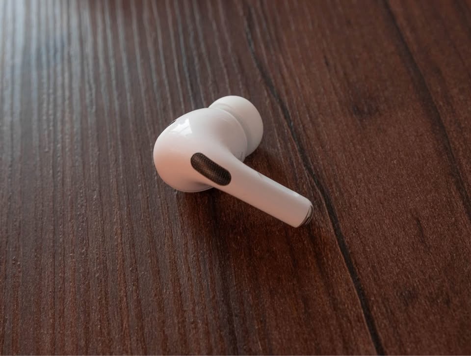 Predám Úplne Nové Originálne Airpody Pro 2 - 5