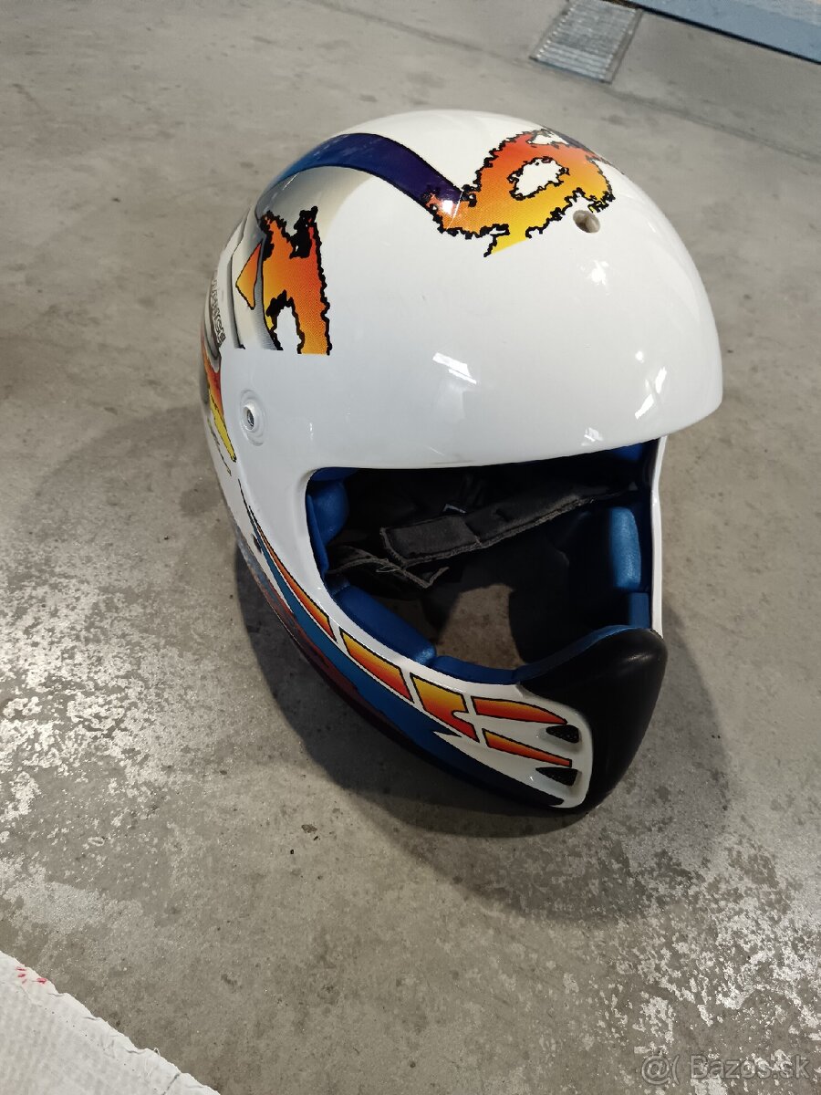 Prilba na predaj - 5