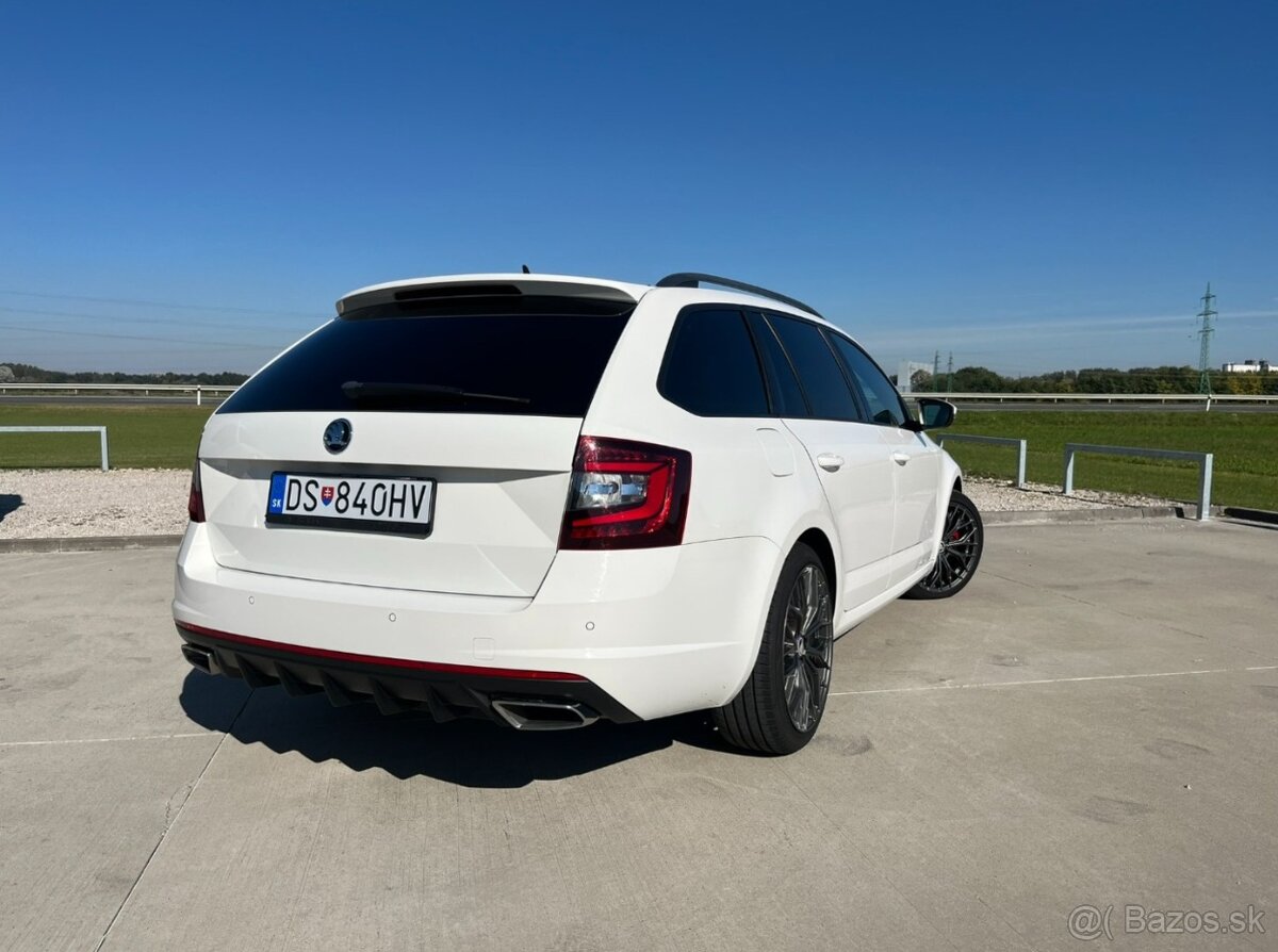 Škoda Octavia Combi 2.0 TDI RS DSG - 5