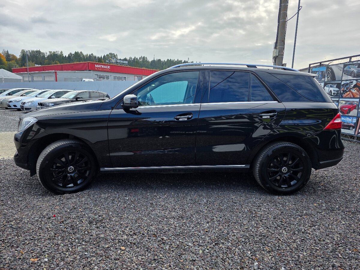 Mercedes-Benz ML 250 BlueTEC 4MATIC A/T - 5