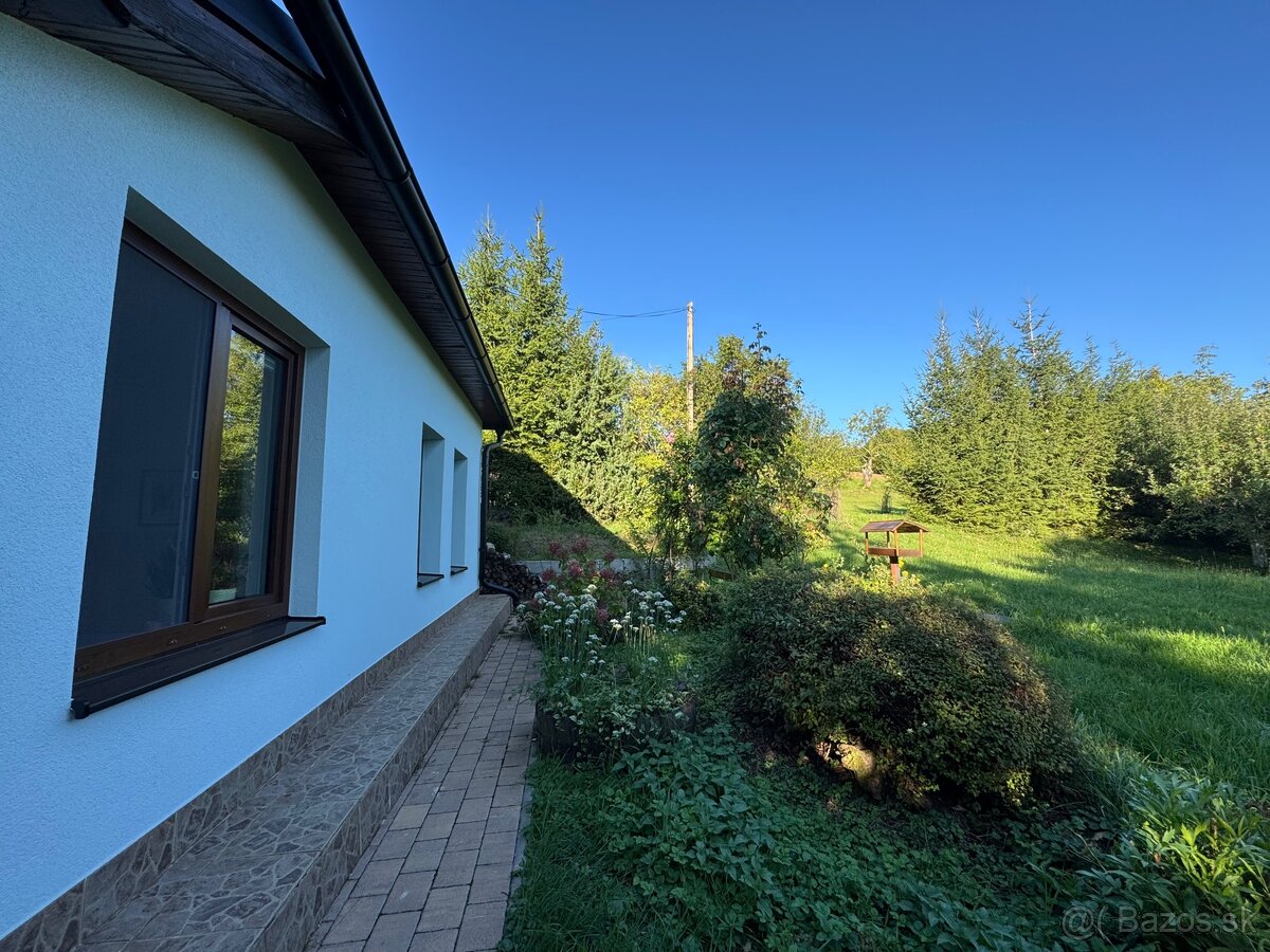 Rodinný dom s jazierkom pod lesom - 5