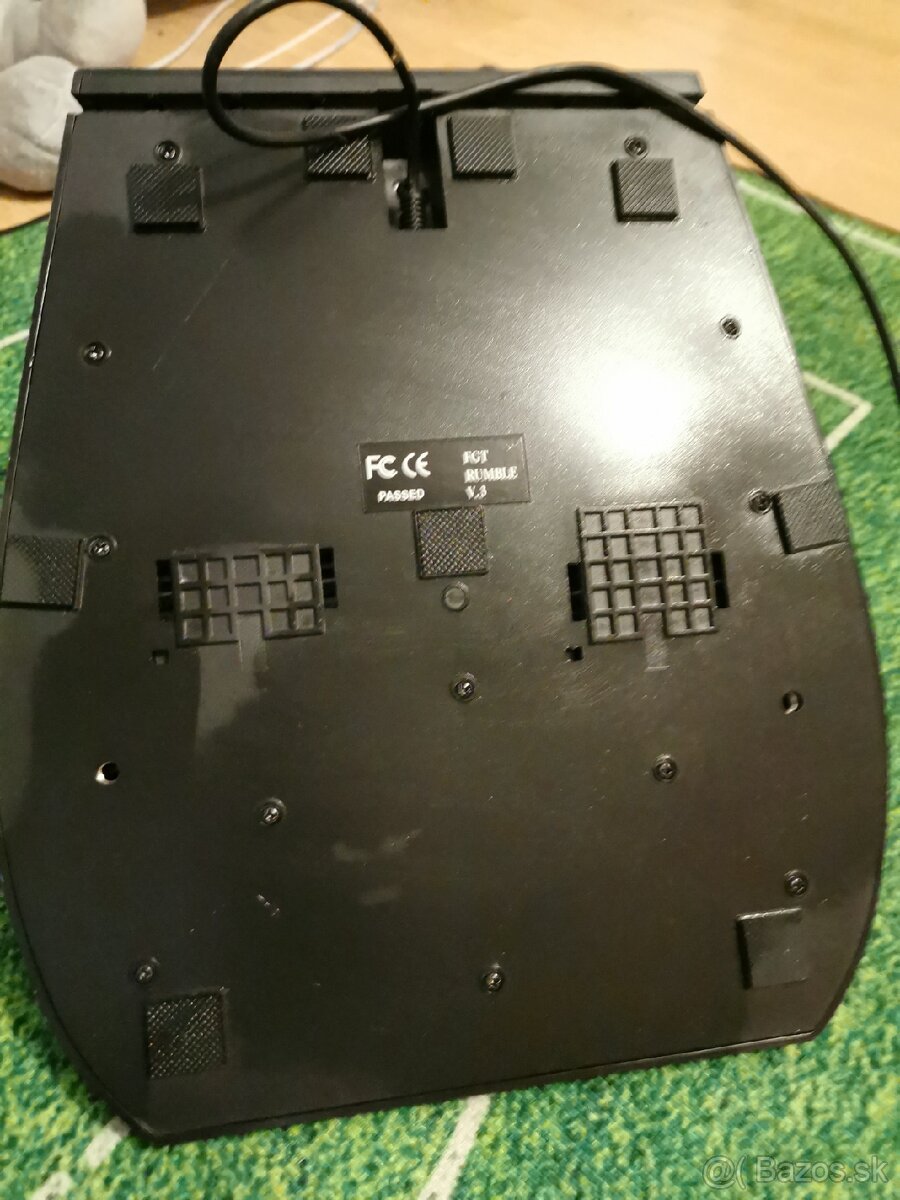 Volant a pedále na PC a PS3 - 5