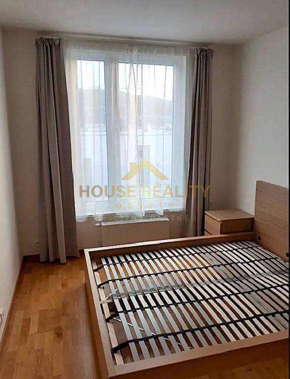 Novostavba Čerešne 3 izbový byt s parkingom, Polianky, BA IV - 5