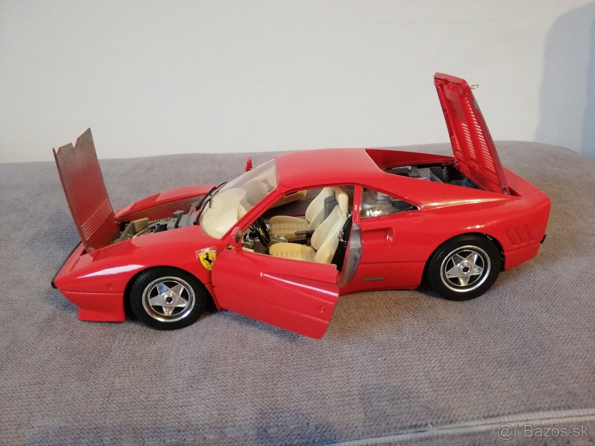 1:18 FERRARI GTO bburago - 5