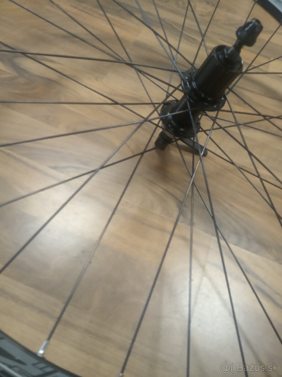 Zadné koleso 27.5" disc - 5