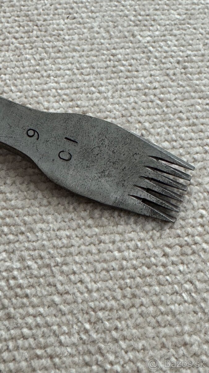 Dierovač na stehy Vergez Blanchard č.10 - 5