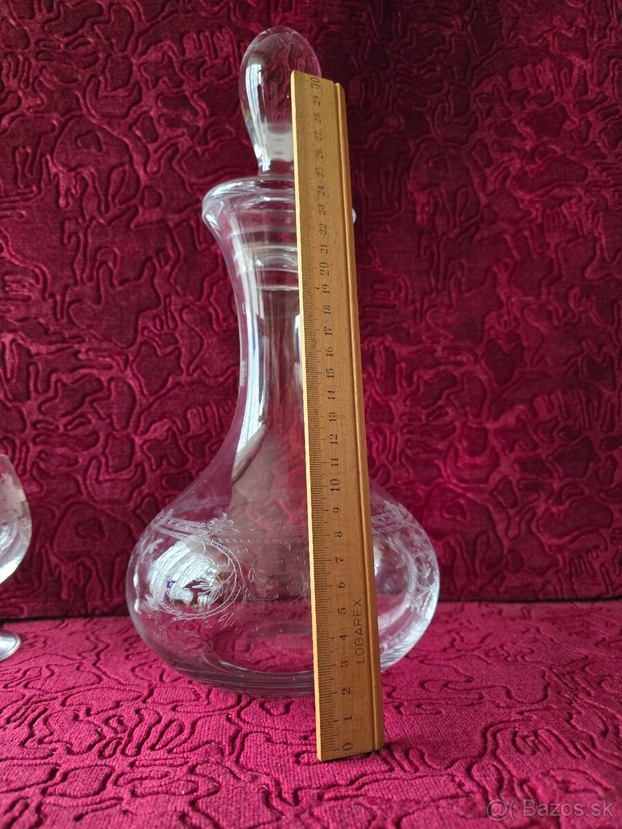 Karafa a napoleonky. - 5