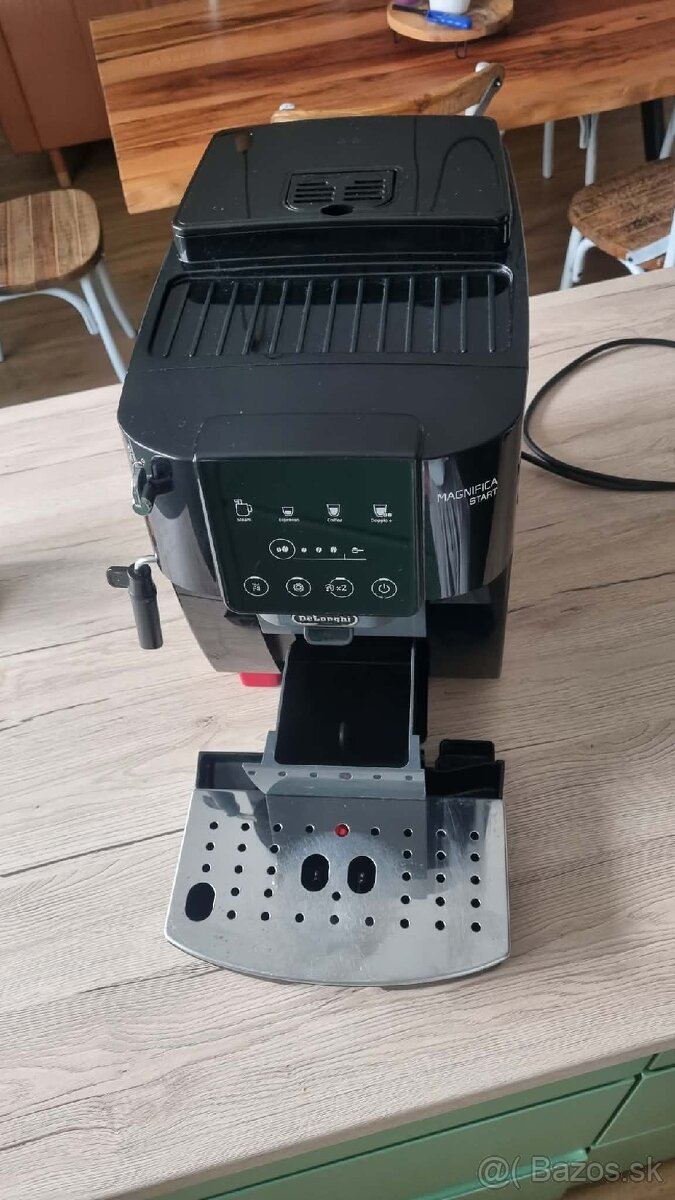 Automatický kávovar Delonghi - 5
