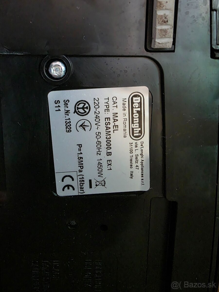 Predám kávovar De´Longhi Magnifica ESAM 3000.B - 5