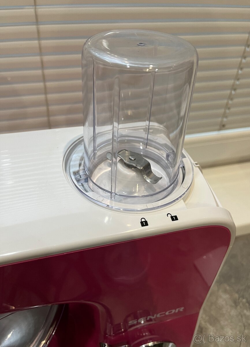 Kuchynský robot Sencor STM 3778RS - 5