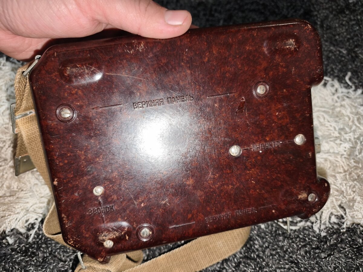 Sovietský poľný telefon - 5