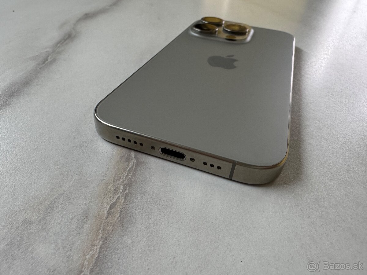 iPhone 15 Pro 256GB natural titanium - 5