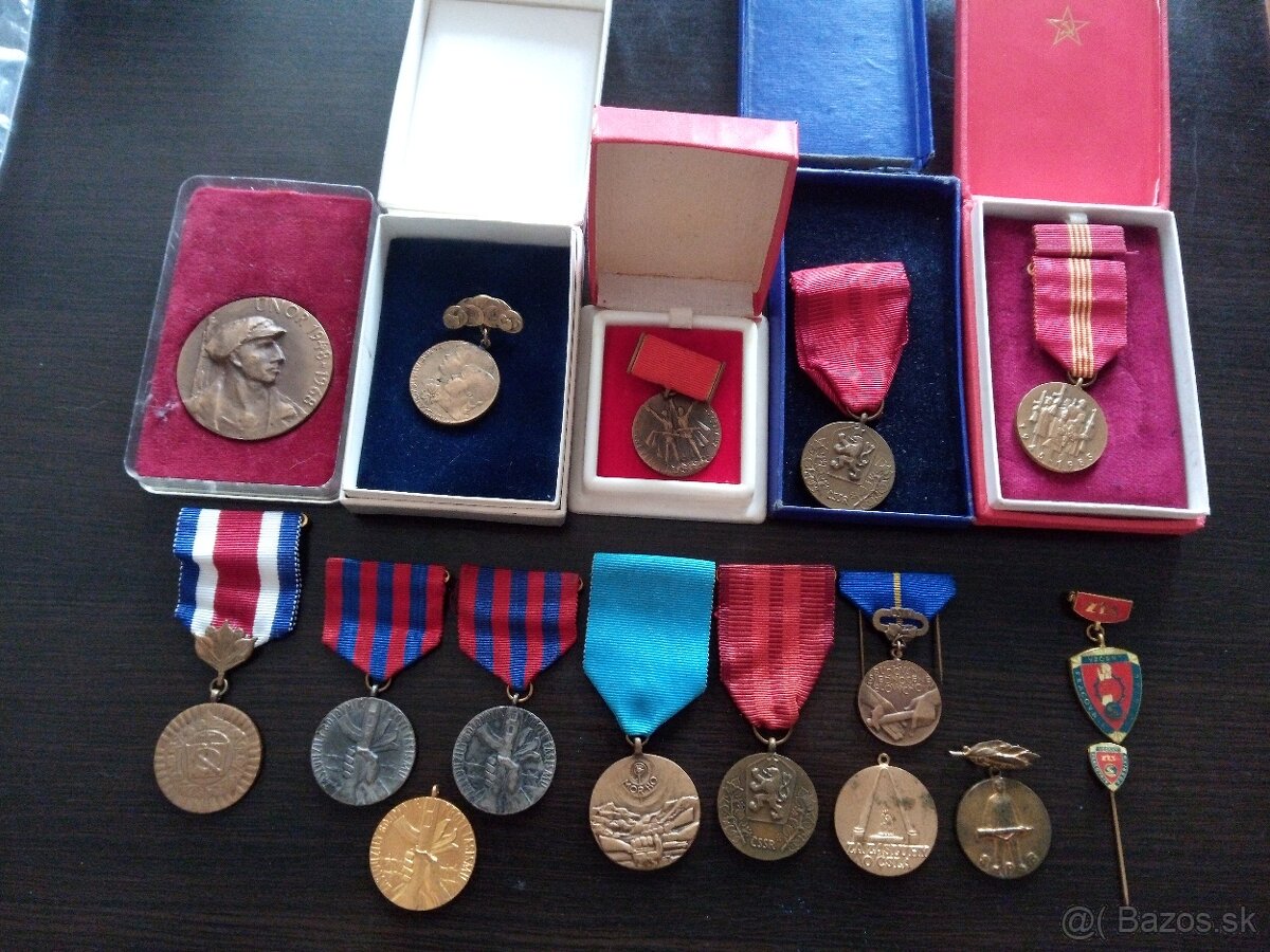 Rôzne medaile odznaky.SNP.Odboj.CSSR - 5