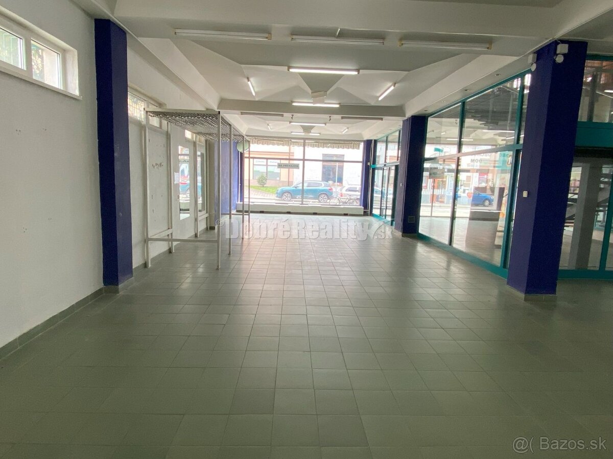Na predaj veľká komerčná budova v centre Rimavskej Soboty - 5