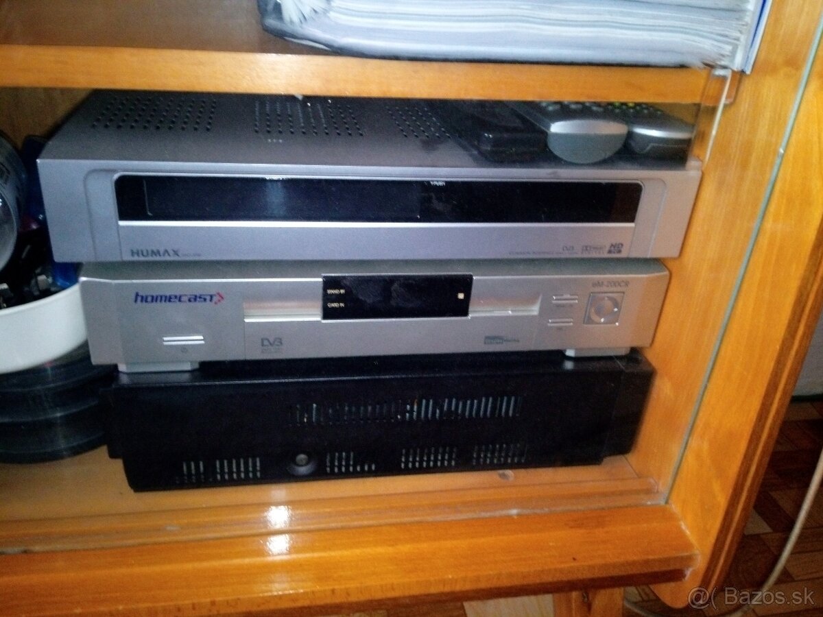 VHS kazety, DVD, CD, VHS prehrávač predám - 5