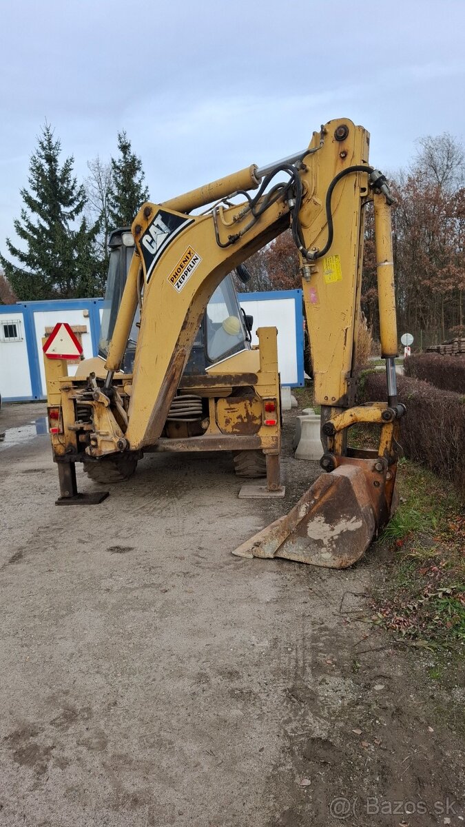 CATERPILLAR 428 B - 5