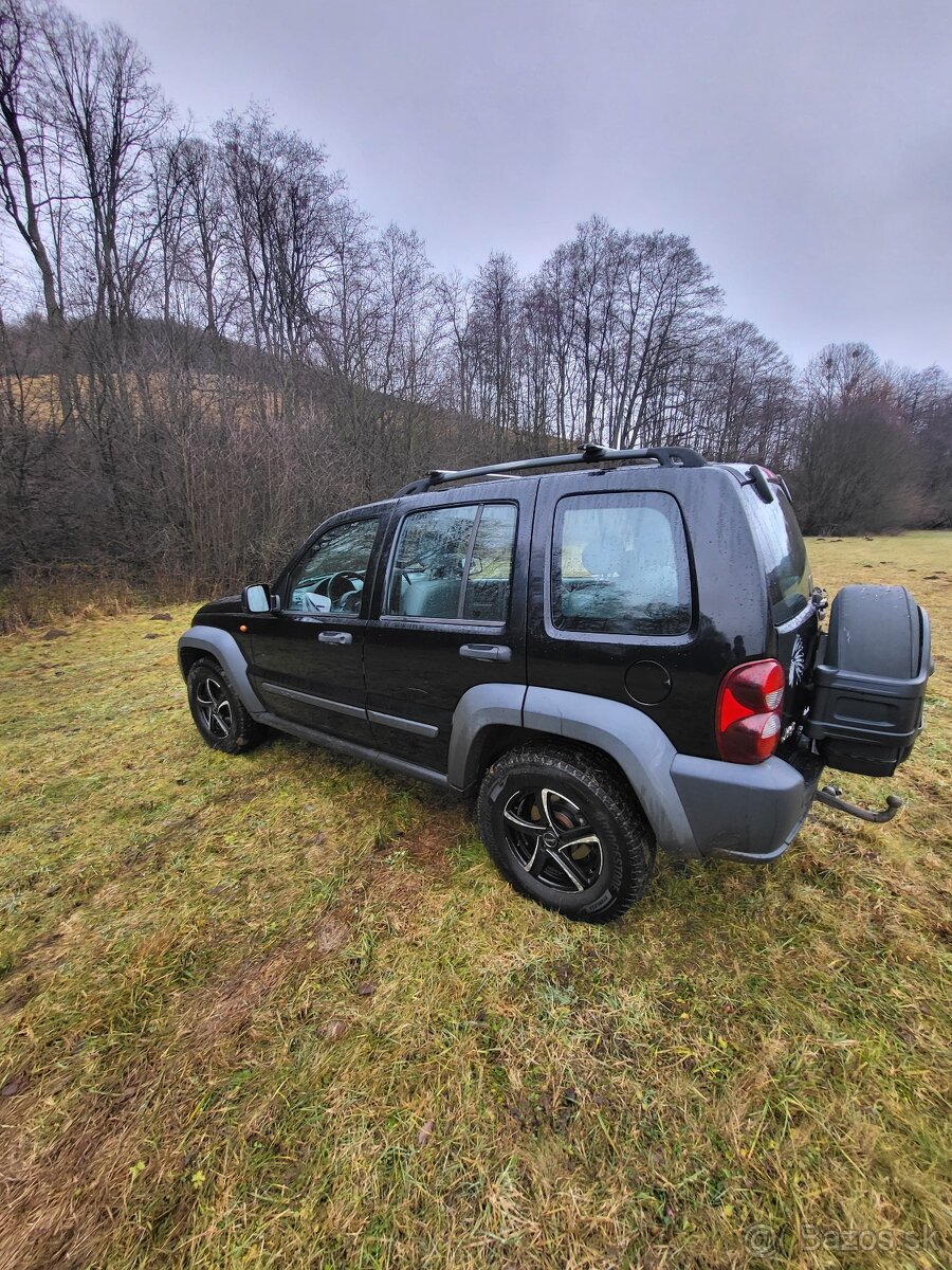 Jeep Cherokee 2.8 CRD 120 kW - 5