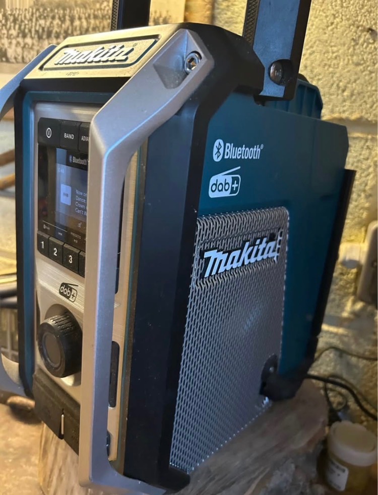 Aku radio Makita - 5