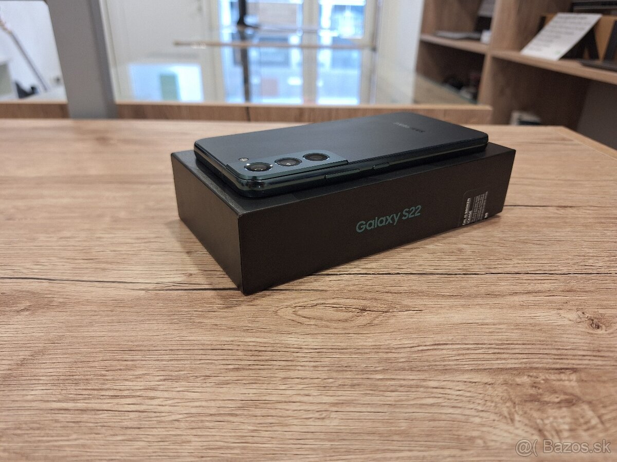 Samsung Galaxy S22 8/128GB - 5