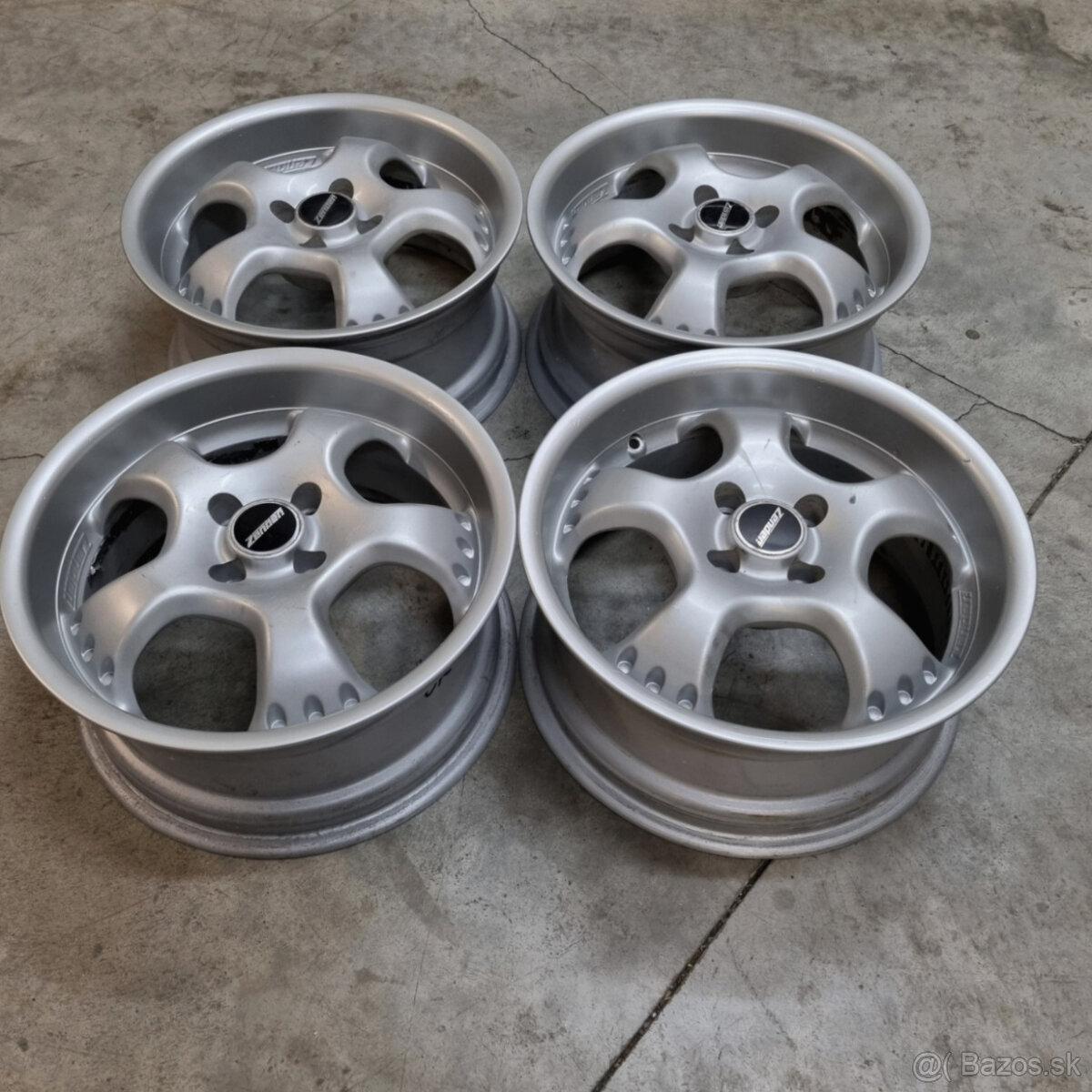 Hliníkové disky 4x100 R16 7,5J ET35 - 5