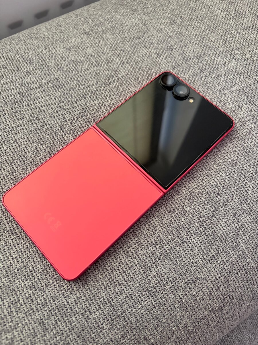 Samsung Z Flip 7 256gb - 5