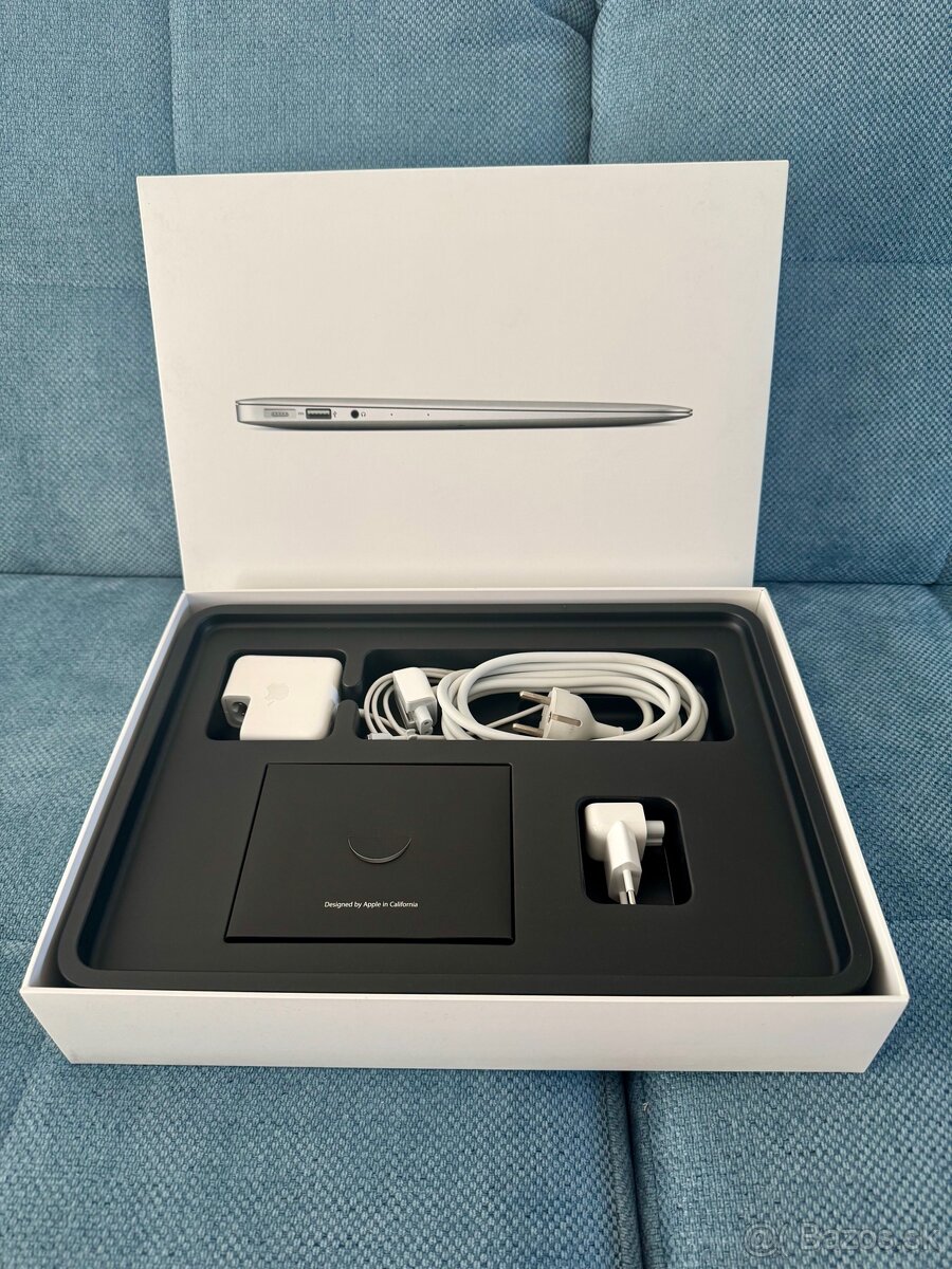 Apple MacBook Air 13” / model - A1466 - 5