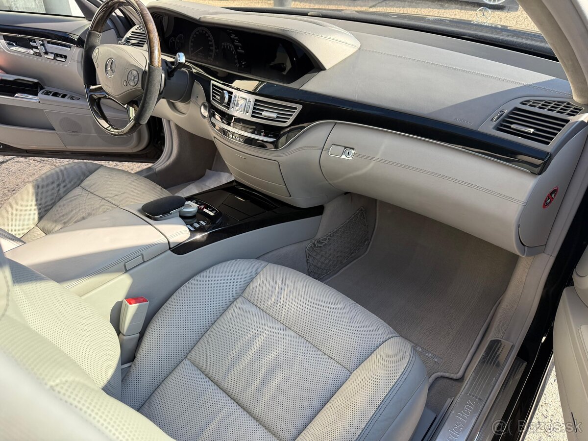 Mercedes-Benz W221, S500 - 5