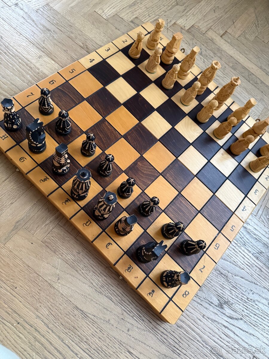 Originálne drevené šachy (53x52 cm) Nové - 5