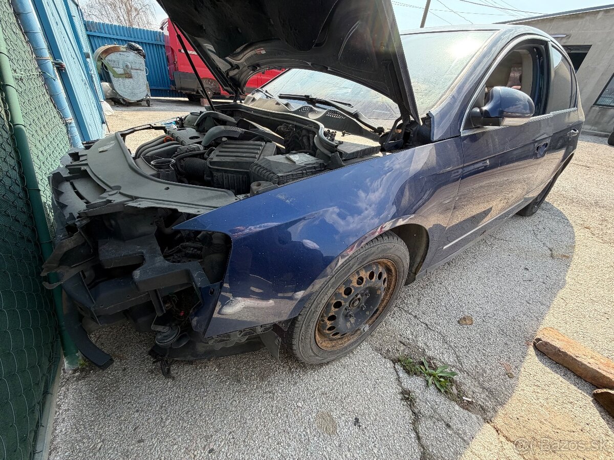 Rozpredam passat B6 2.0FSI - 5