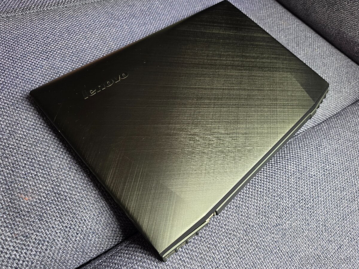 Predám notebook Lenovo Y50-70 - 5