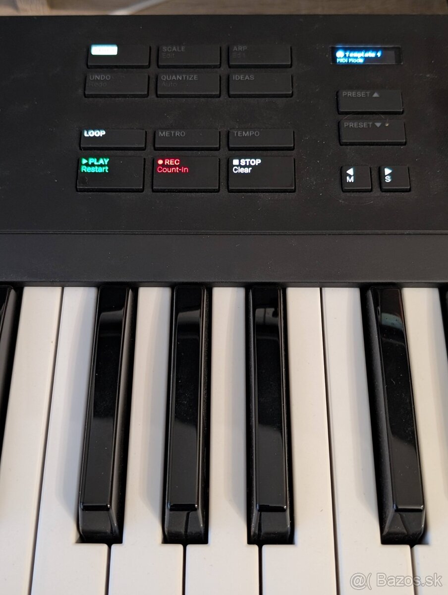 NI Komplete Kontrol A49 - Midi Keyboard - 5