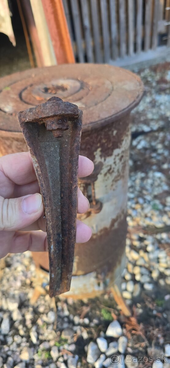 Liatinové kachle Salgotarján - 5