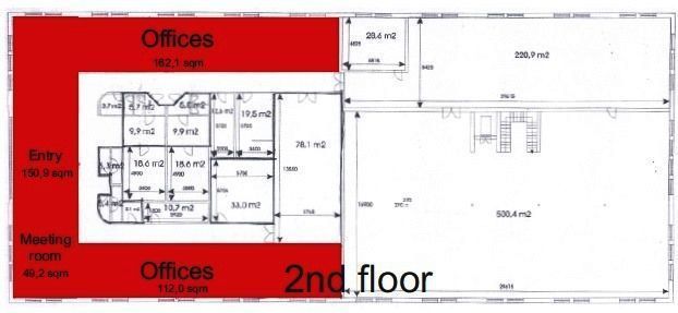 Výrobné, distribučné, parkovacie a kancelárske priestory na - 5