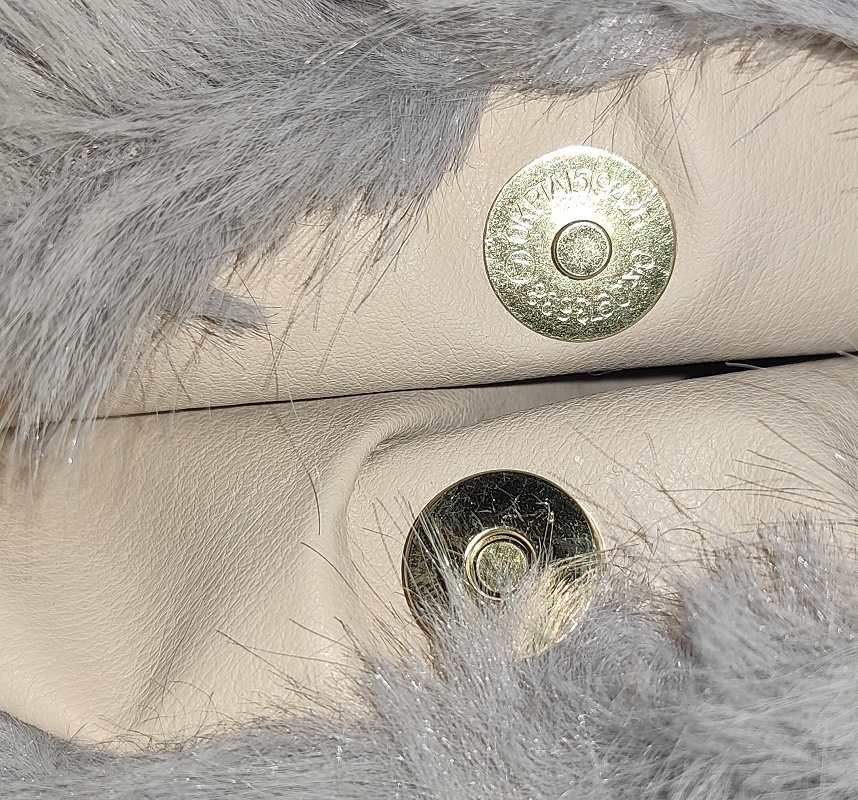 sivá chlaptková kabelka - 5